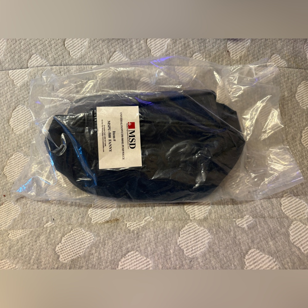 Universal Fanny Pump Pouch